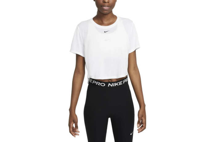 Nike Nike T Shirts Women's White Crew Neck Moderate