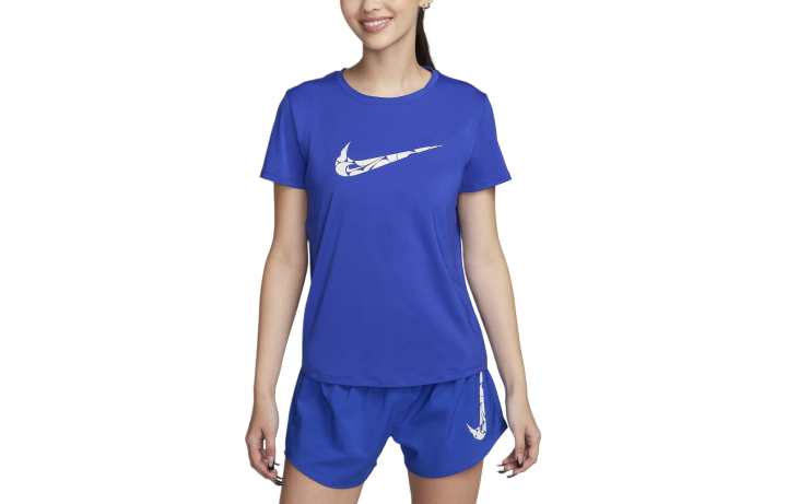 Nike Nike T Shirts Women's Blue Crew Neck Moderate Straight Fit