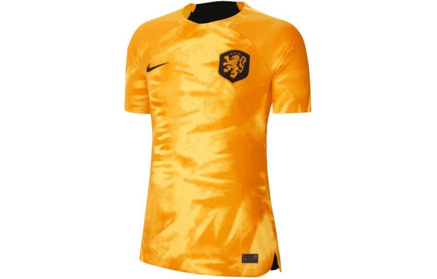 Nike Nike T Shirts Women's Yellow Crew Neck Moderate Other