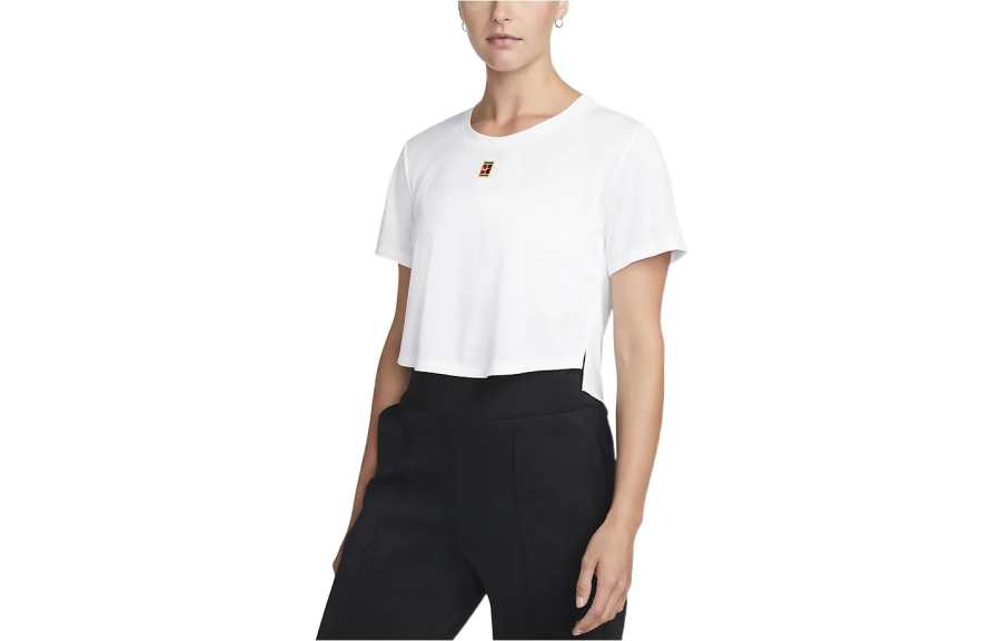Nike Nike T Shirts Women's White Crew Neck Moderate Straight Fit