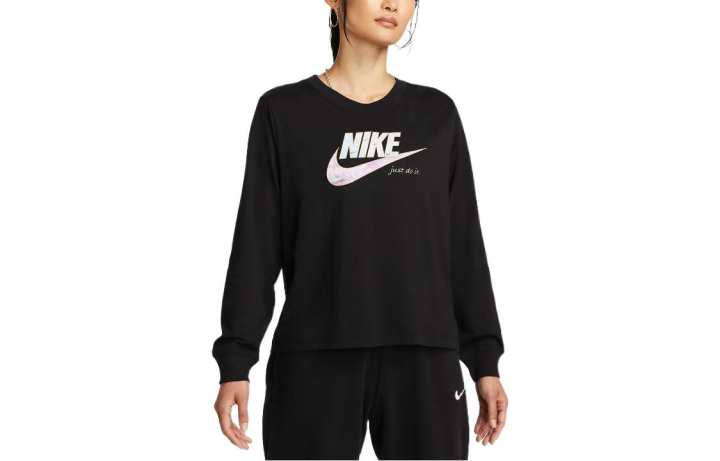 Nike Nike T Shirts Women's Black Crew Neck Moderate Straight Fit