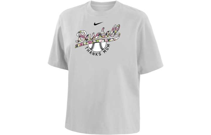 Nike Nike T Shirts Women's White Crew Neck Moderate Straight Fit