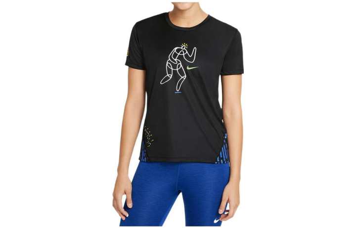 Nike Nike MILER T Shirts Women's Black Crew Neck Moderate