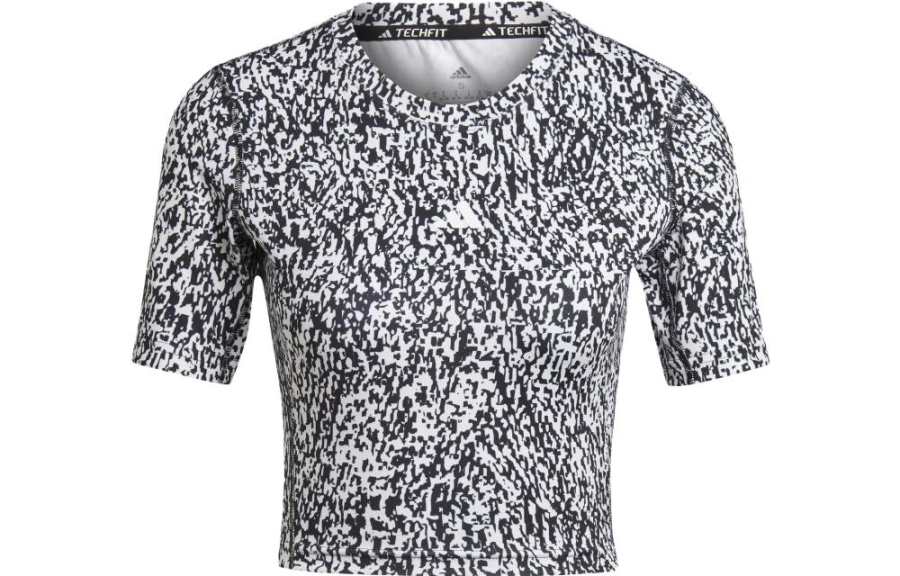 Adidas Adidas T Shirts Women's Black/White Crew Neck Moderate Straight Fit