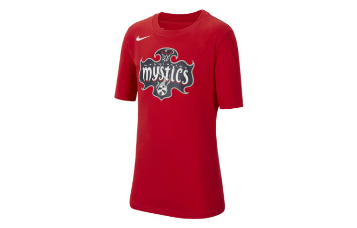 Nike Nike T Shirts Women's Red Crew Neck Moderate Straight Fit