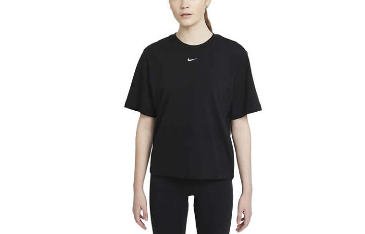 Nike Nike Sportswear Essential Women's Boxy T-Shirt