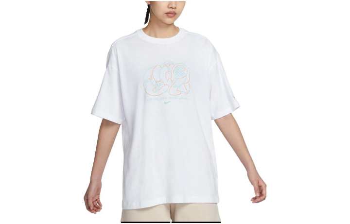 Nike Nike T Shirts Women's White Crew Neck Moderate Straight Fit