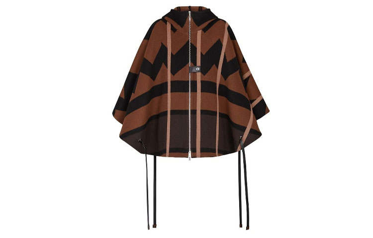 LOUIS VUITTON Louis Vuitton 10's wool poncho