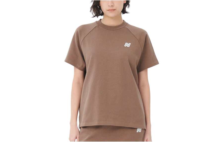 New Balance New Balance T Shirts Women's Brown Crew Neck Moderate Straight Fit