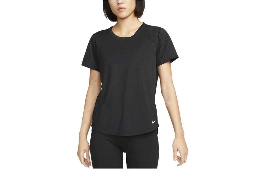 Nike Nike T Shirts Women's Black Crew Neck Moderate Straight Fit