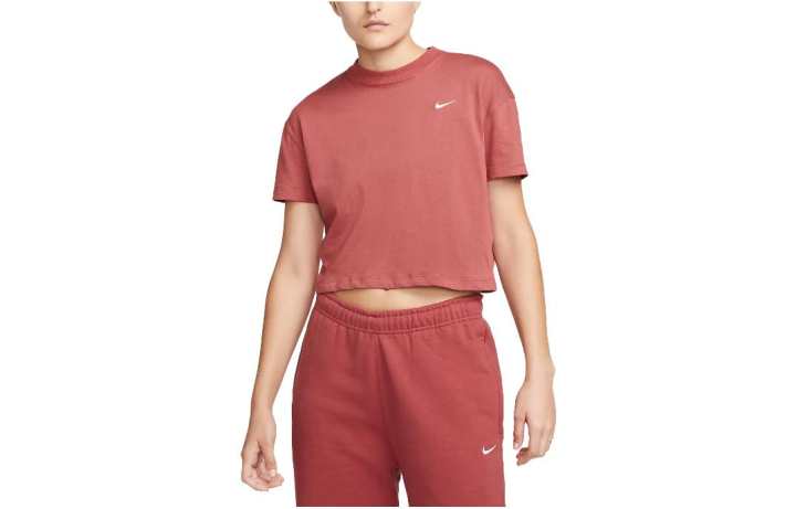 Nike Nike T Shirts Women's Brick Red Crew Neck Moderate Straight Fit