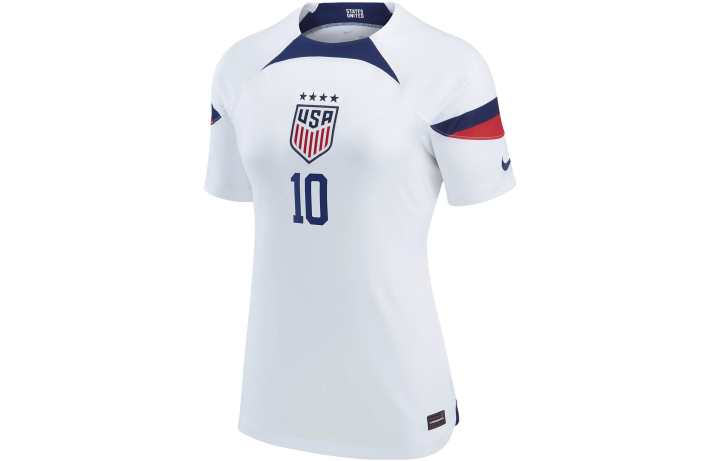 Nike Nike T Shirts Women's White Crew Neck Moderate Straight Fit