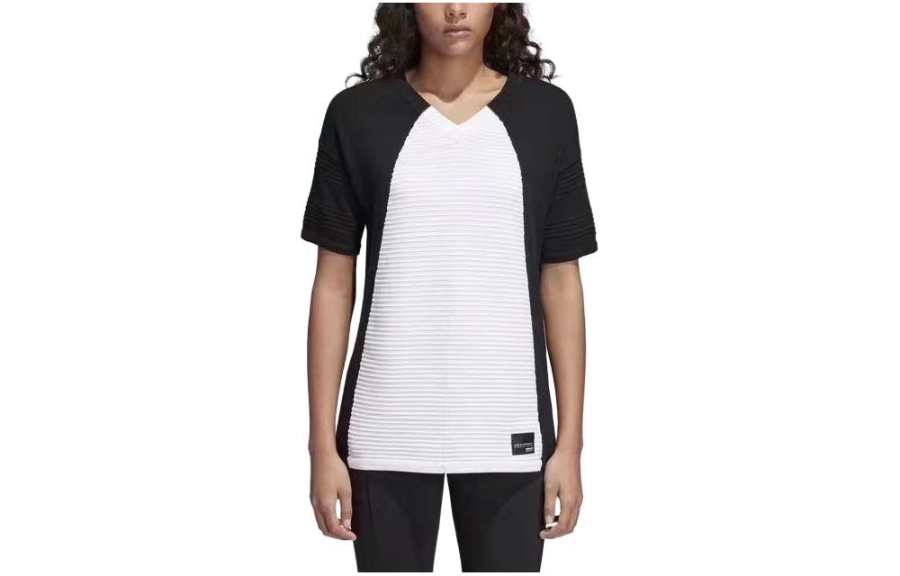 Adidas Originals T Shirts Women's Black V Neck Moderate Straight Fit