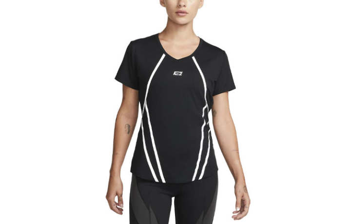 Nike Nike T Shirts Women's Black V Neck Moderate Straight Fit