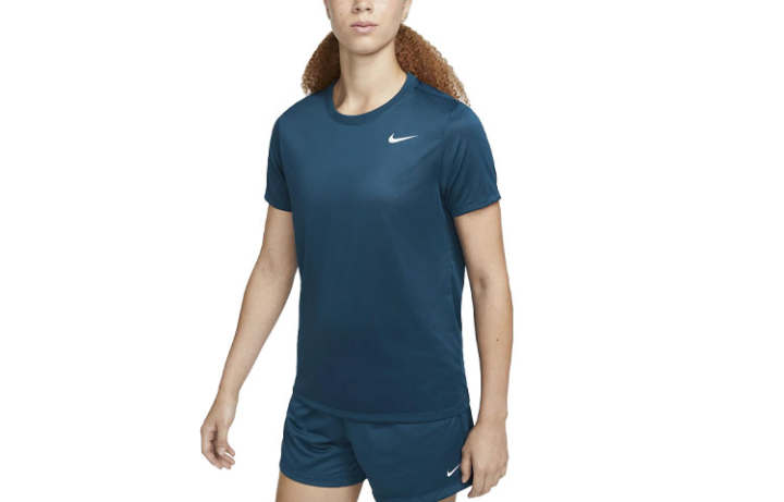 Nike Nike T Shirts Women's Violet Blue Crew Neck Moderate Straight Fit