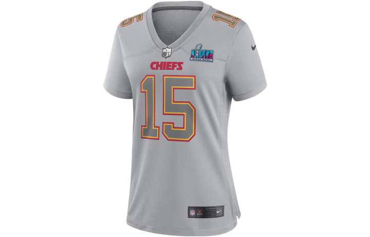 Nike Nike T Shirts Women's Gray V Neck Moderate Straight Fit