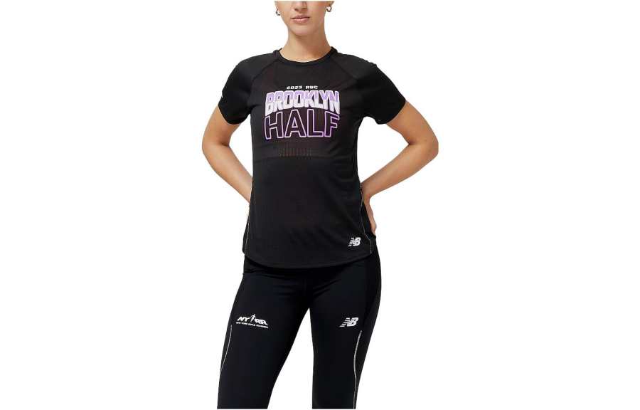 New Balance New Balance T Shirts Women's Black Crew Neck Moderate Straight Fit