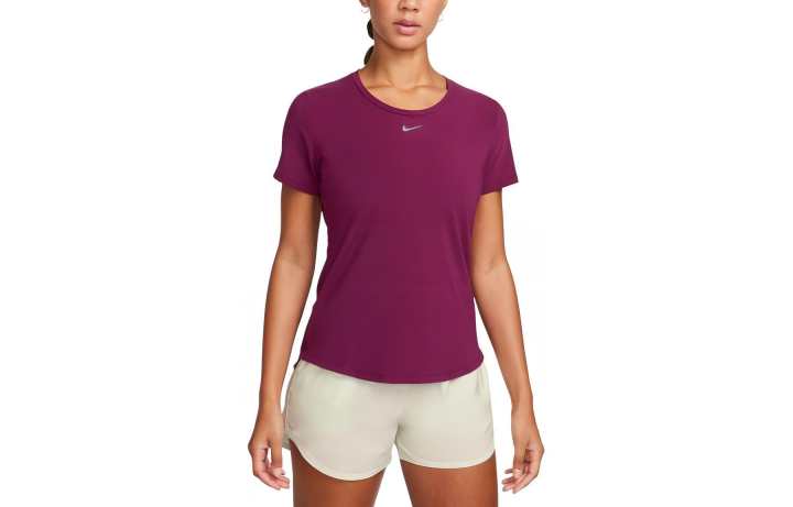 Nike Nike T Shirts Women's Burgundy Crew Neck Moderate Straight Fit