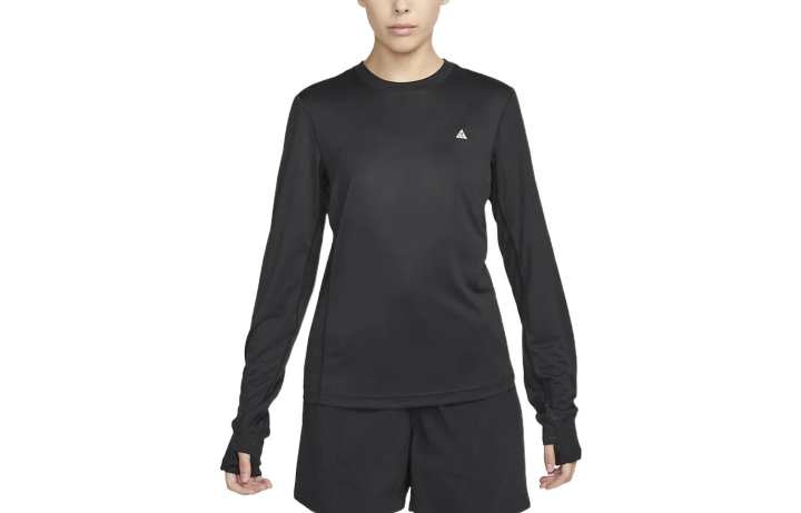 Nike Nike T Shirts Women's Black Crew Neck Moderate Straight Fit