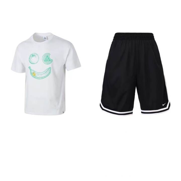 Nike Nike Casual Sportswear Men's Crew Neck Moderate