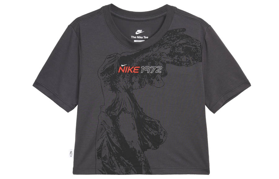 Nike Nike Sportswear KYOKA Women'ss Slim Fit Cropped T-Shirt Black