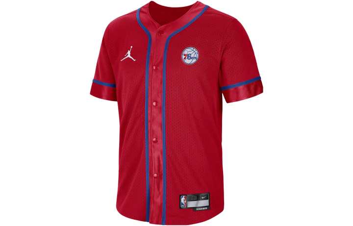 Nike Nike T Shirts Women's Red V Neck Moderate Other