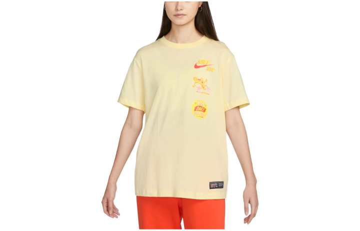 Nike Nike T Shirts Women's Yellow Crew Neck Moderate Straight Fit