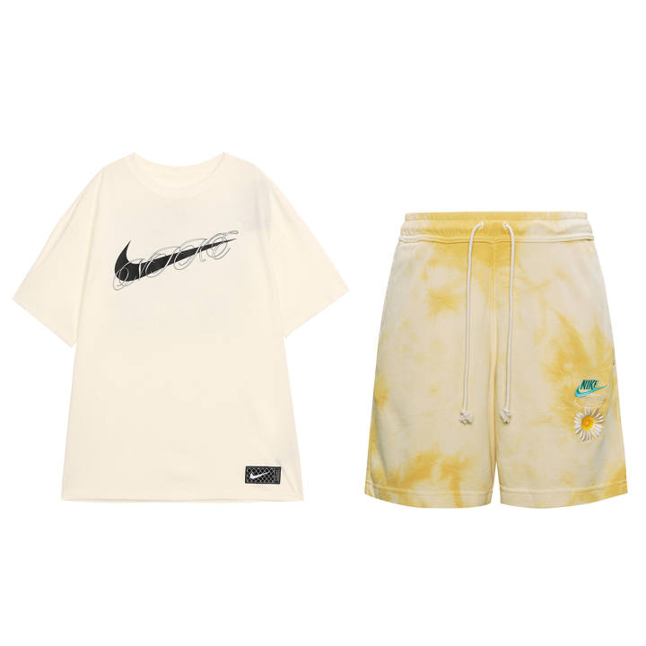 Nike Nike Casual Sportswear Men's Crew Neck Moderate