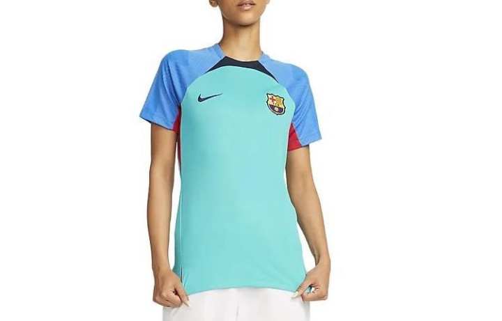 Nike Nike T Shirts Women's Blue Crew Neck Thin Straight Fit