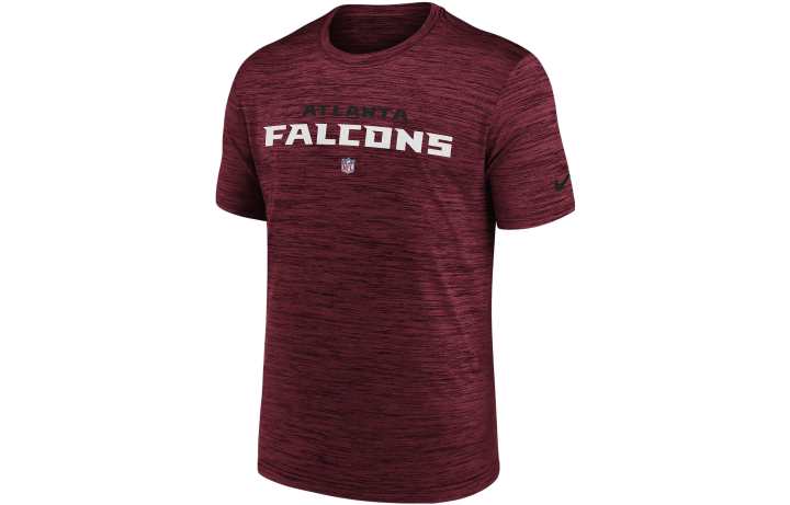 Nike Nike T Shirts Women's Red Crew Neck Moderate Straight Fit