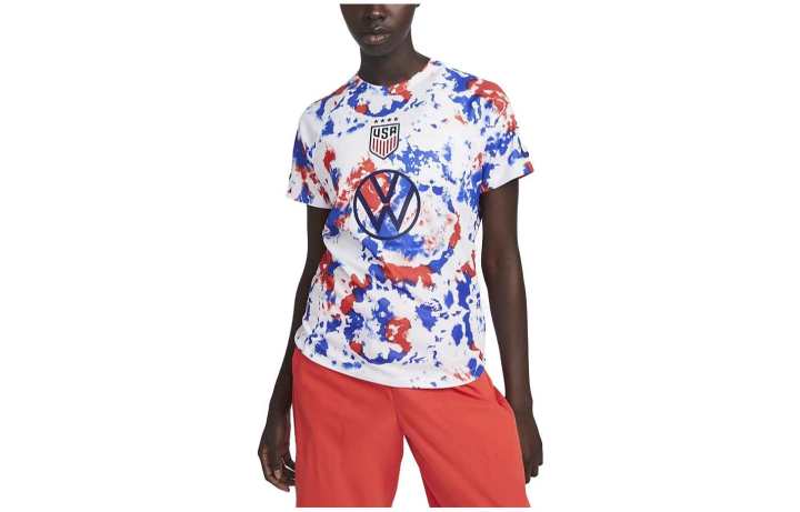 Nike Nike T Shirts Women's Multicolor Crew Neck Moderate Straight Fit