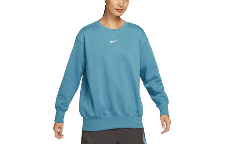 Nike Nike Sweatshirts Women's Blue Crew Neck Moderate Regular