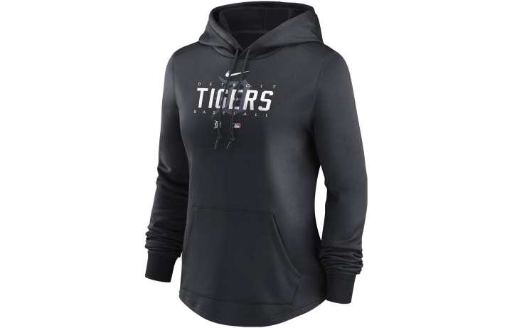 Nike Nike Sweatshirts Women's Black Hooded Moderate Regular
