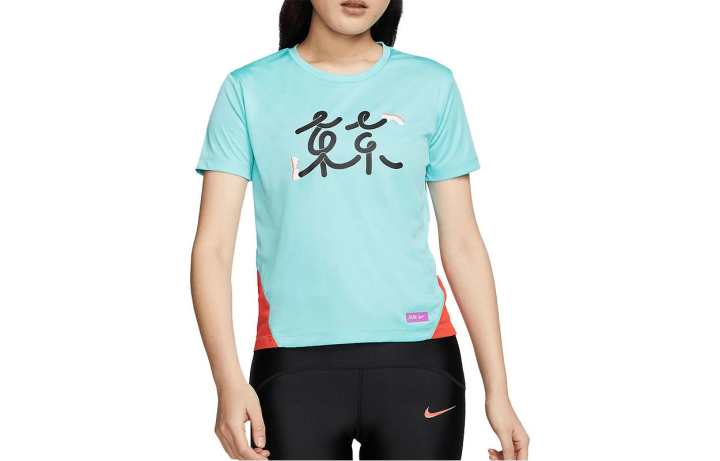 Nike Nike T Shirts Women's Green Crew Neck Moderate Straight Fit
