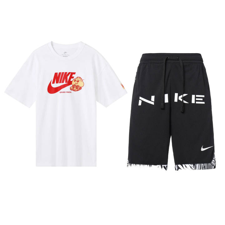 Nike Nike Casual Sportswear Men's Crew Neck Moderate