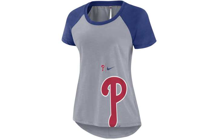 Nike Nike T Shirts Women's Multicolor Crew Neck Moderate Other