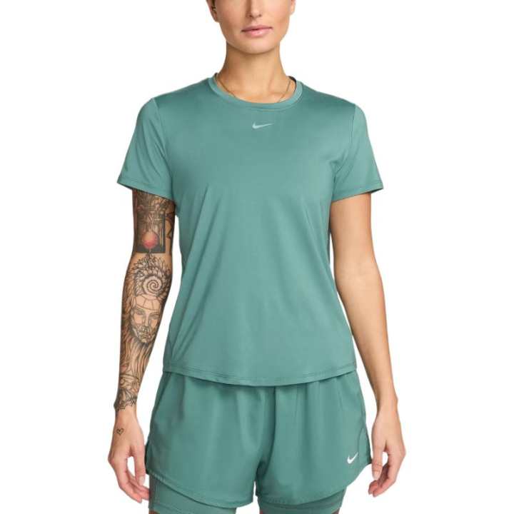 Nike Nike T Shirts Women's Green Crew Neck Moderate Straight Fit