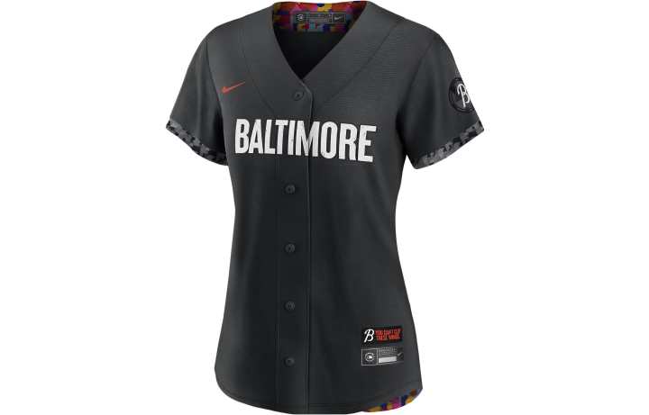 Nike Nike Shirts Women's Black Crew Neck Moderate Other