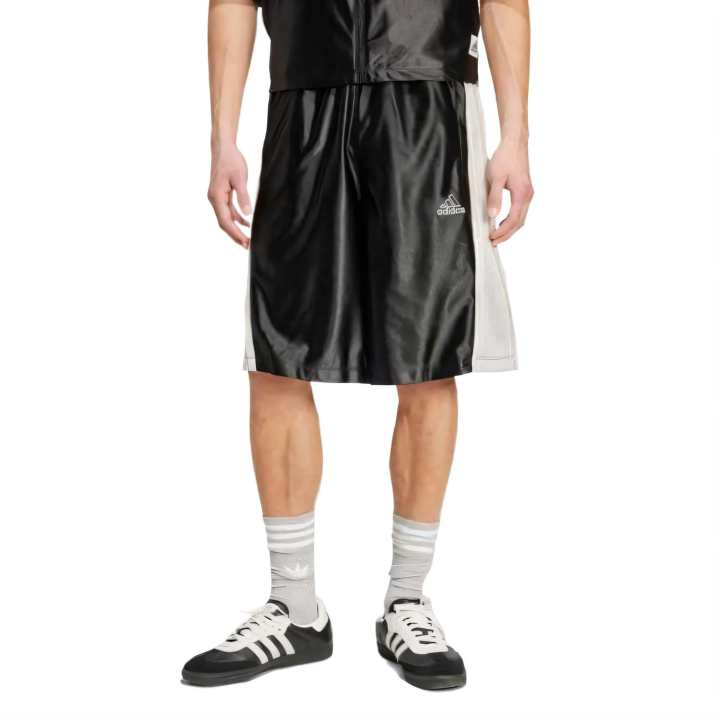 Adidas Adidas Logo embroidered Shorts