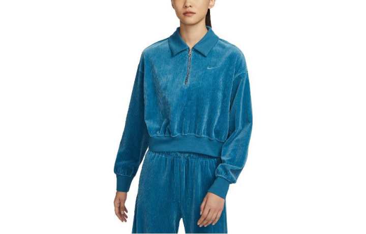 Nike Nike Sweatshirts Women's Blue Lapel Moderate Regular