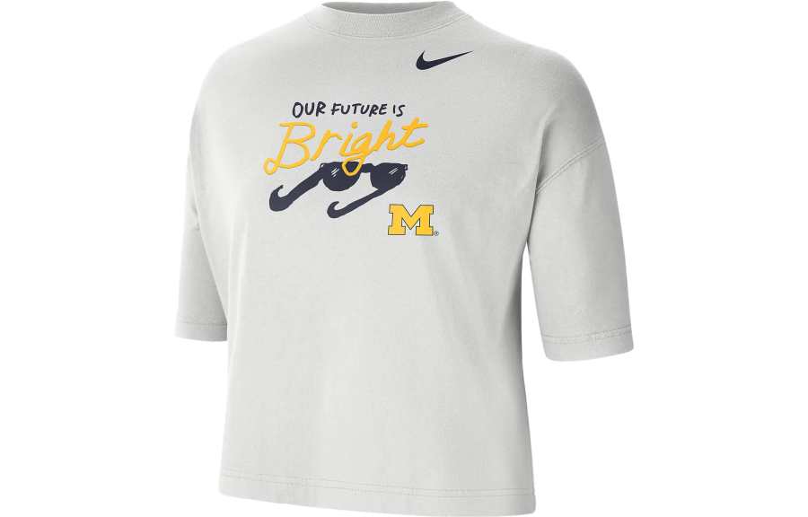 Nike Nike T Shirts Women's White Crew Neck Moderate Other