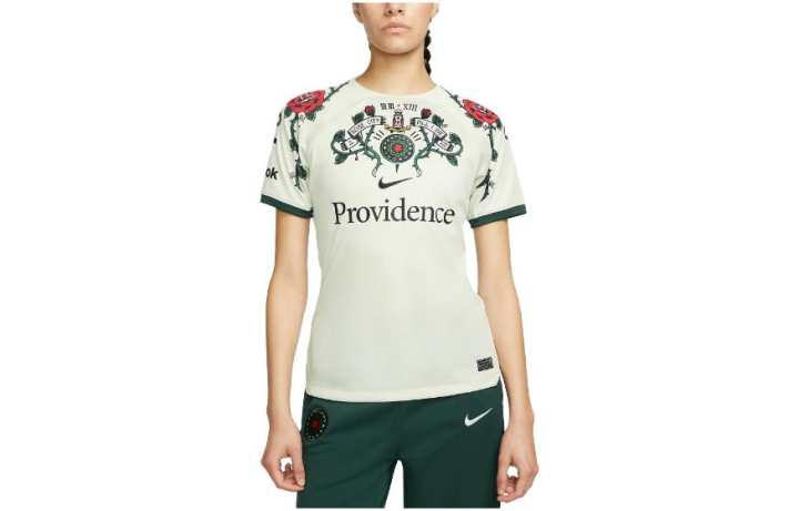 Nike Nike T Shirts Women's Multicolor Crew Neck Moderate Other