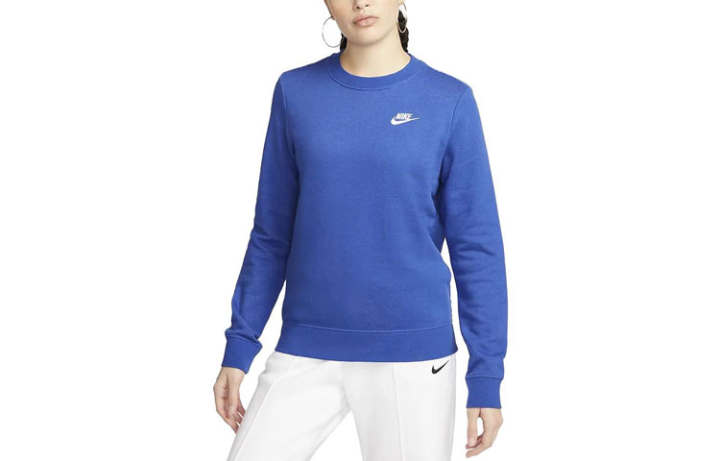 Nike Nike Sweatshirts Women's Blue Crew Neck Moderate Regular