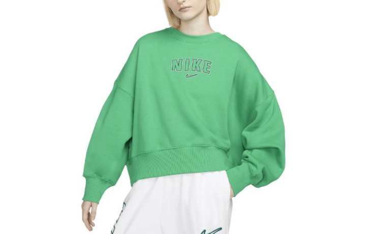 Nike Nike Sweatshirts Women's Green Crew Neck Moderate Regular
