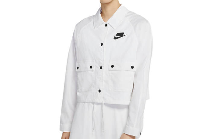 Nike Nike Jackets Women's White Lapel Moderate