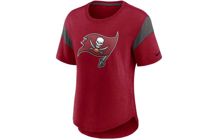 Nike Nike T Shirts Women's Red Crew Neck Moderate Other