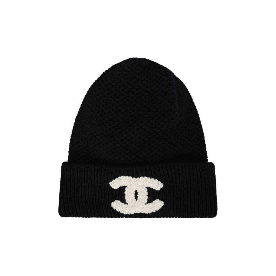CHANEL CHANEL White Cc Logo Beanie