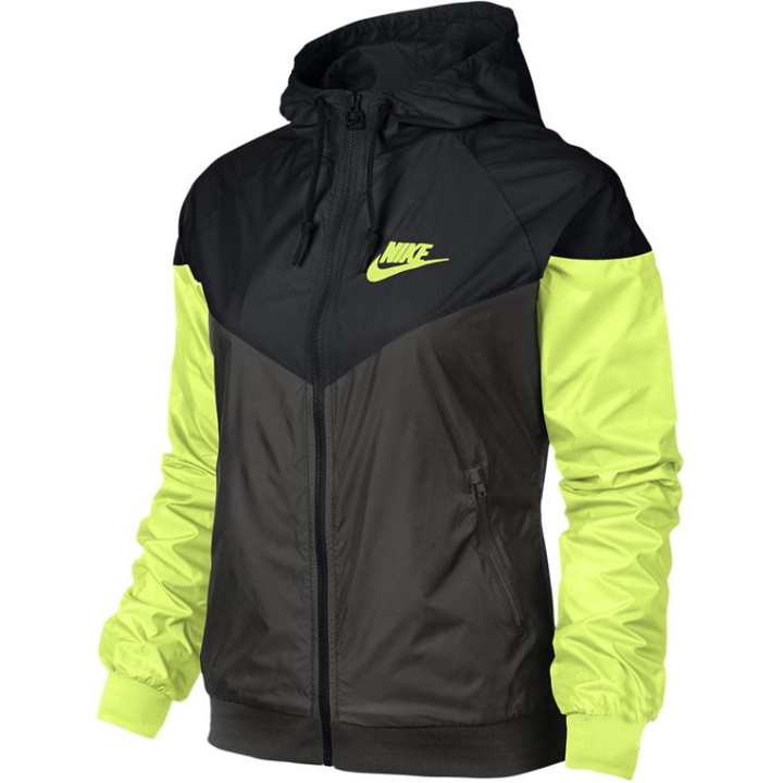 Nike Nike Jackets Women's Black Hooded Moderate Other