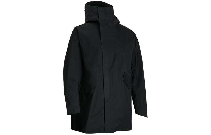 Under Armour Jackets & Coats Women's Black