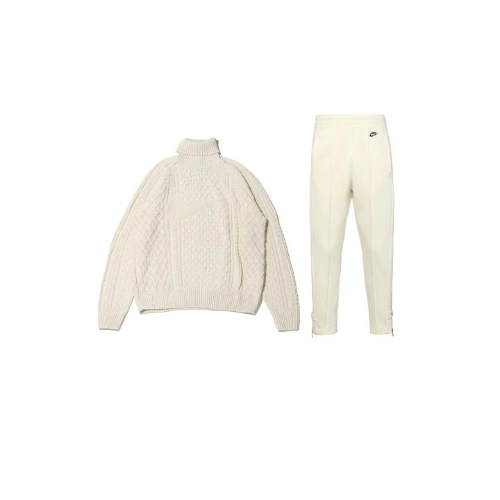 Nike Nike Casual Sportswear Men's Half Turtleneck Moderate